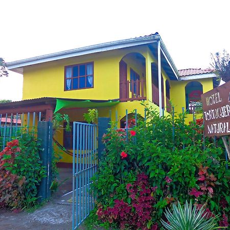 Cabinas Tortuguero Natural Hostel ภายนอก รูปภาพ