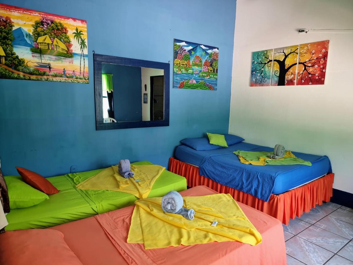 Cabinas Tortuguero Natural ภายนอก รูปภาพ