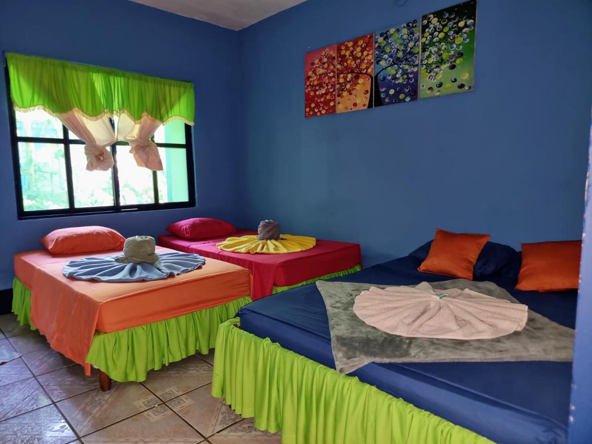 Cabinas Tortuguero Natural ภายนอก รูปภาพ