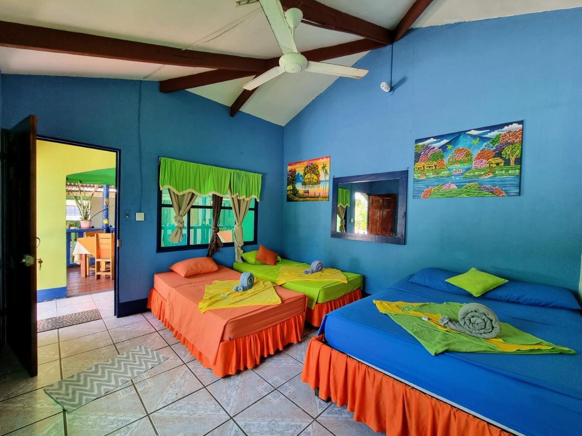 Cabinas Tortuguero Natural Hostel ภายนอก รูปภาพ