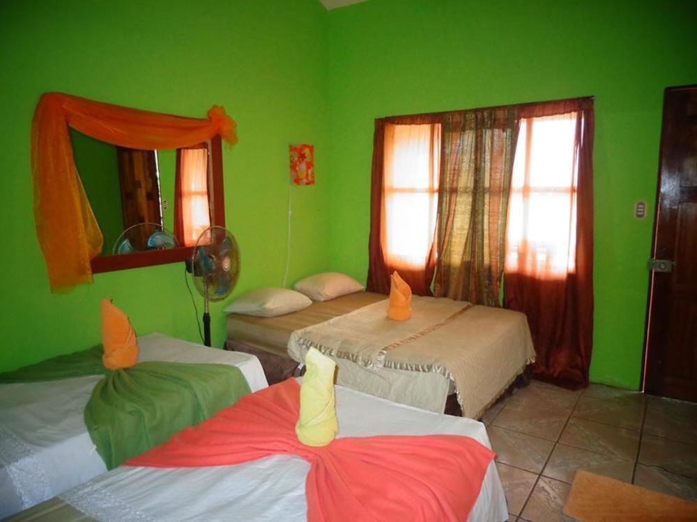 Cabinas Tortuguero Natural ภายนอก รูปภาพ
