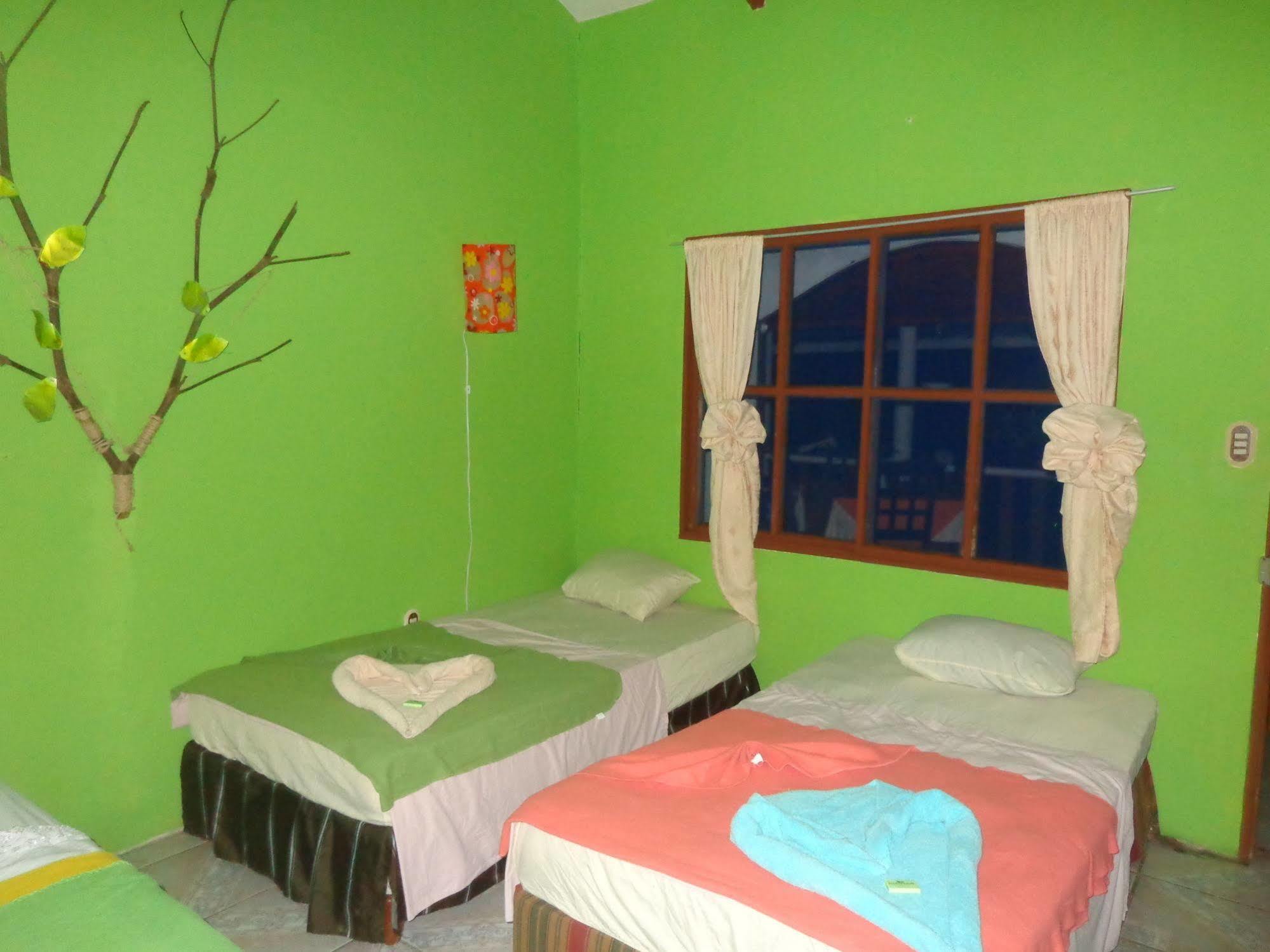 Cabinas Tortuguero Natural ภายนอก รูปภาพ